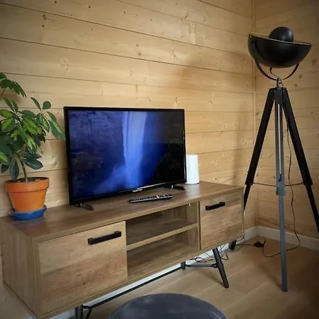 Chaleureux Avec Sauna & Jacuzzi * Saint-Coulitz